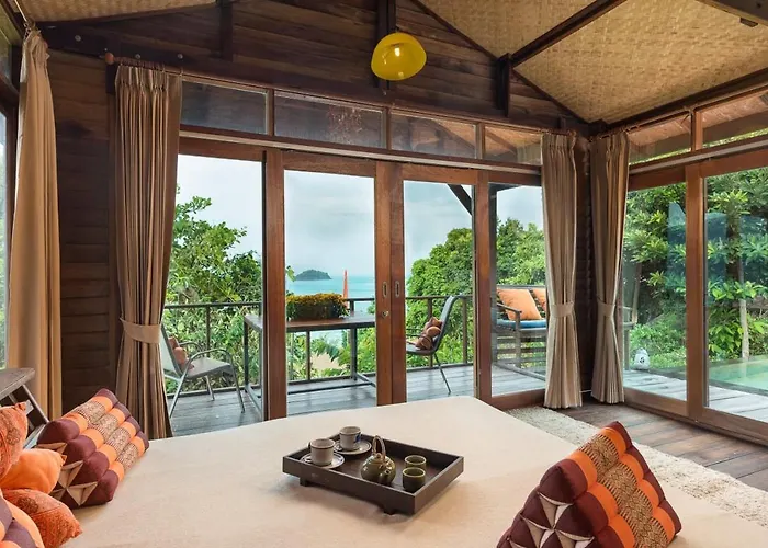 Serendipity Beach Resort Koh Lipe